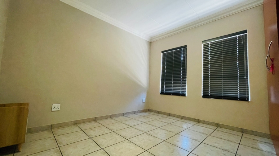 2 Bedroom Property for Sale in Die Bult North West